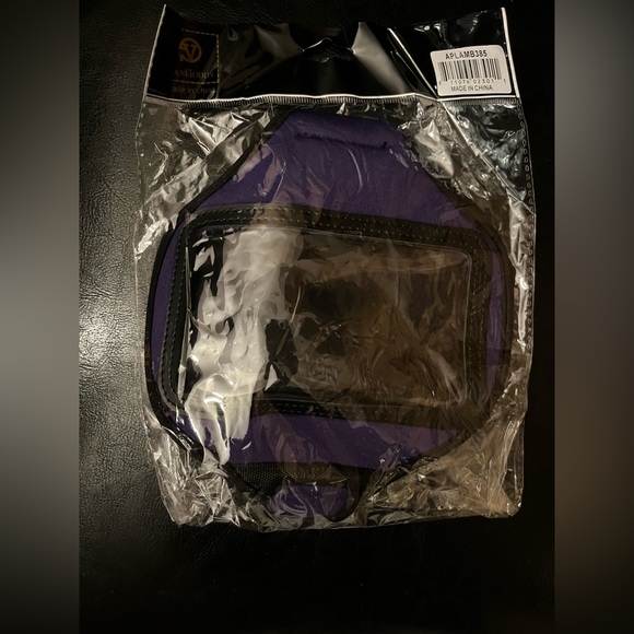 Brand new phone holder arm band - Picture 1 of 2